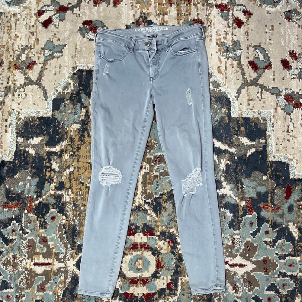 American Eagle Outfitters Light Gray Distressed Skinny Jeans